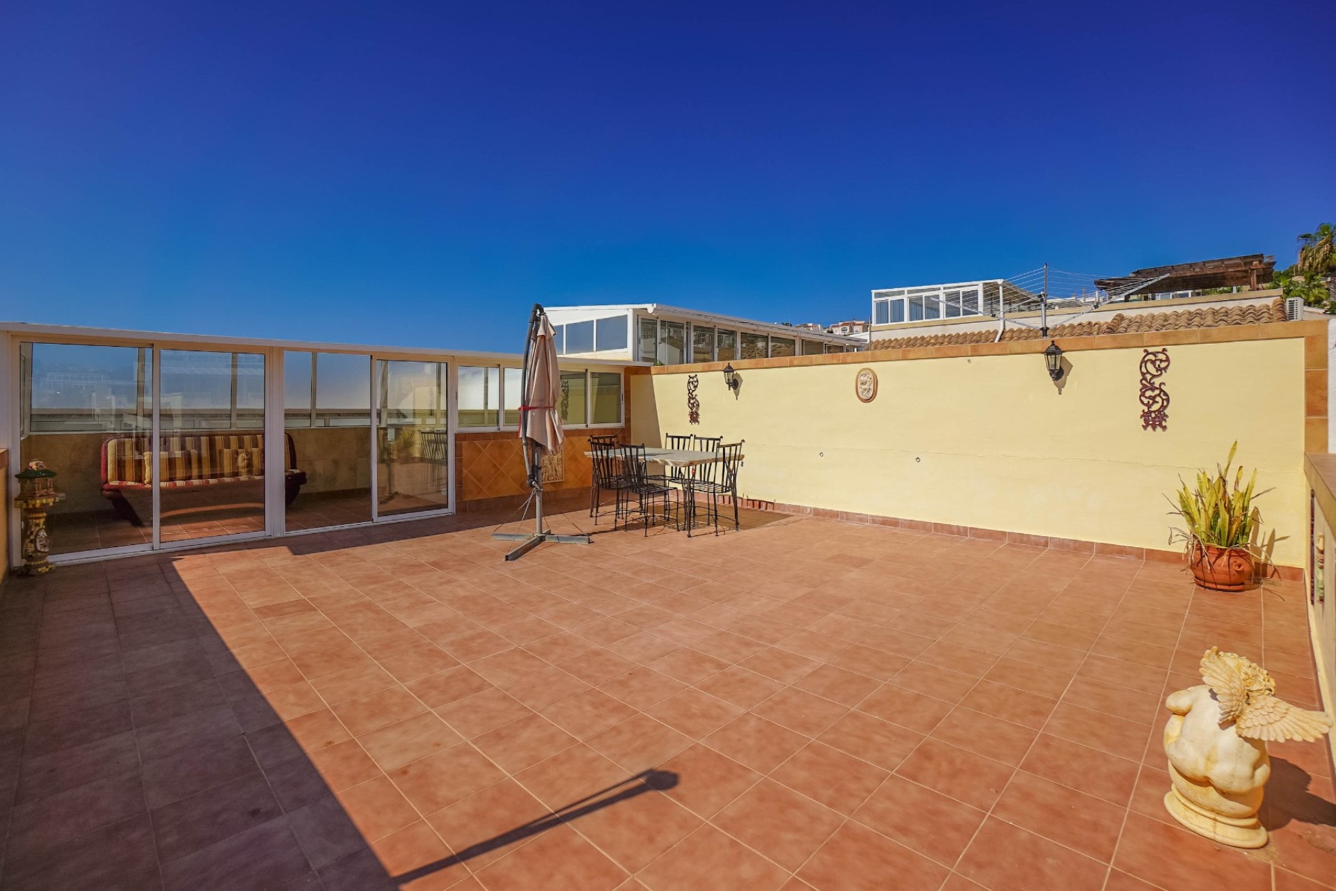 Herverkoop - Quadrant - La Marina - Urb. La Marina