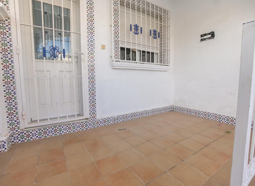 Herverkoop - Quadrant - La Marina - Urb. La Marina