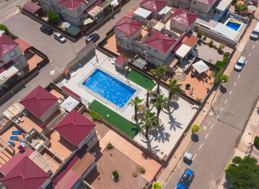 Herverkoop - Quadrant - La Marina - Urb. La Marina