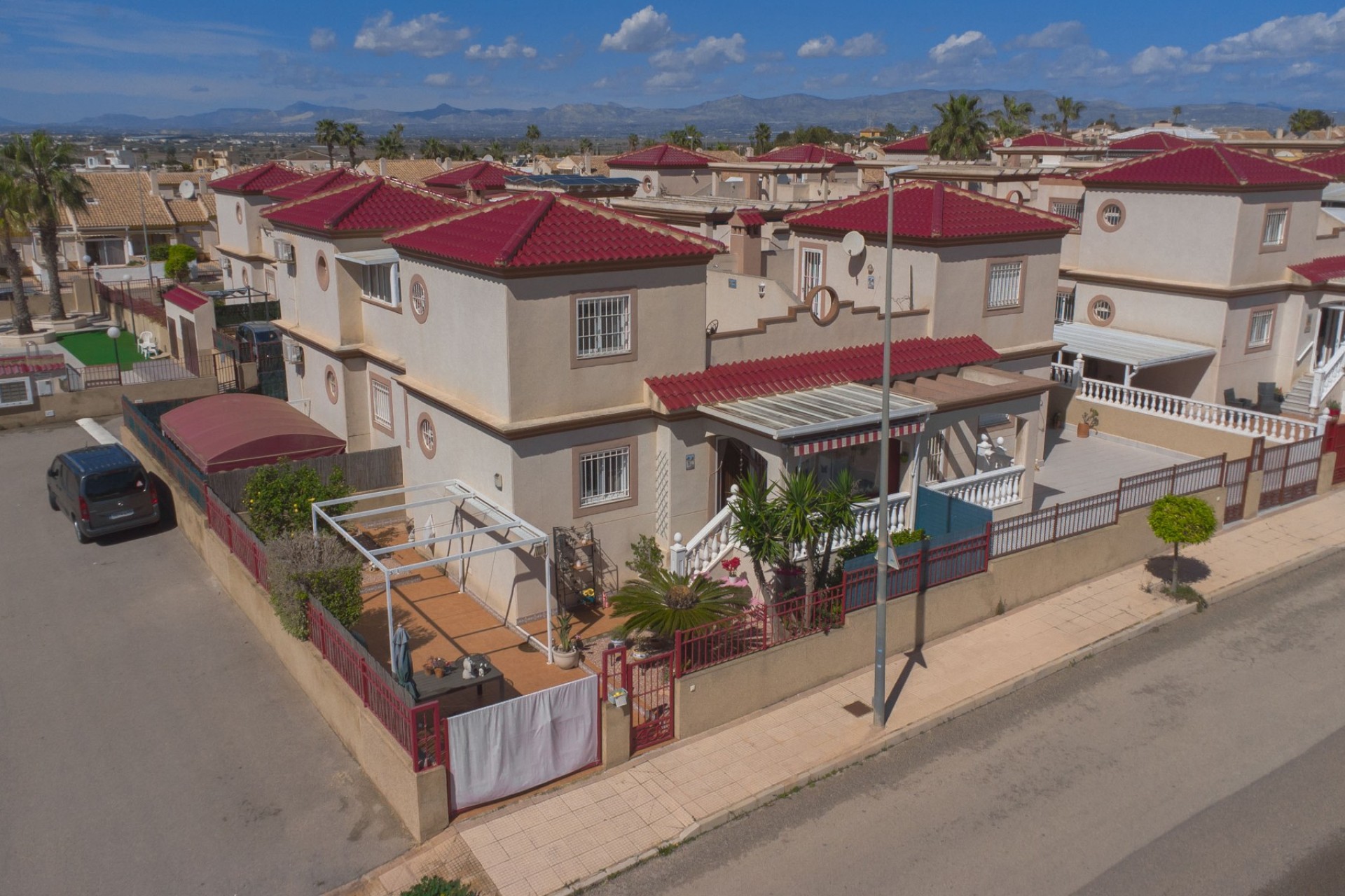 Herverkoop - Quadrant - La Marina - Urb. La Marina