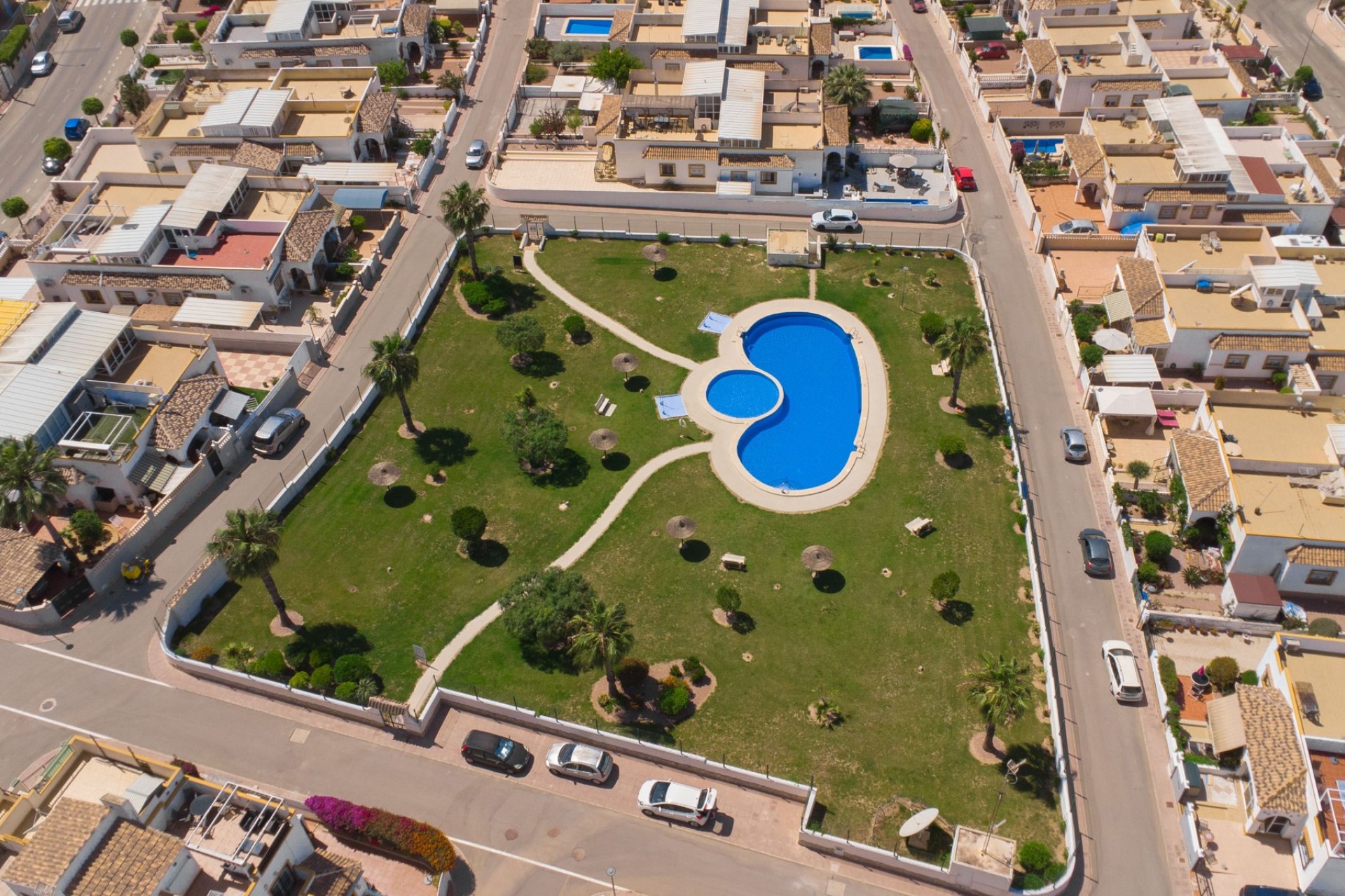 Herverkoop - Quadrant - La Marina - Urb. La Marina