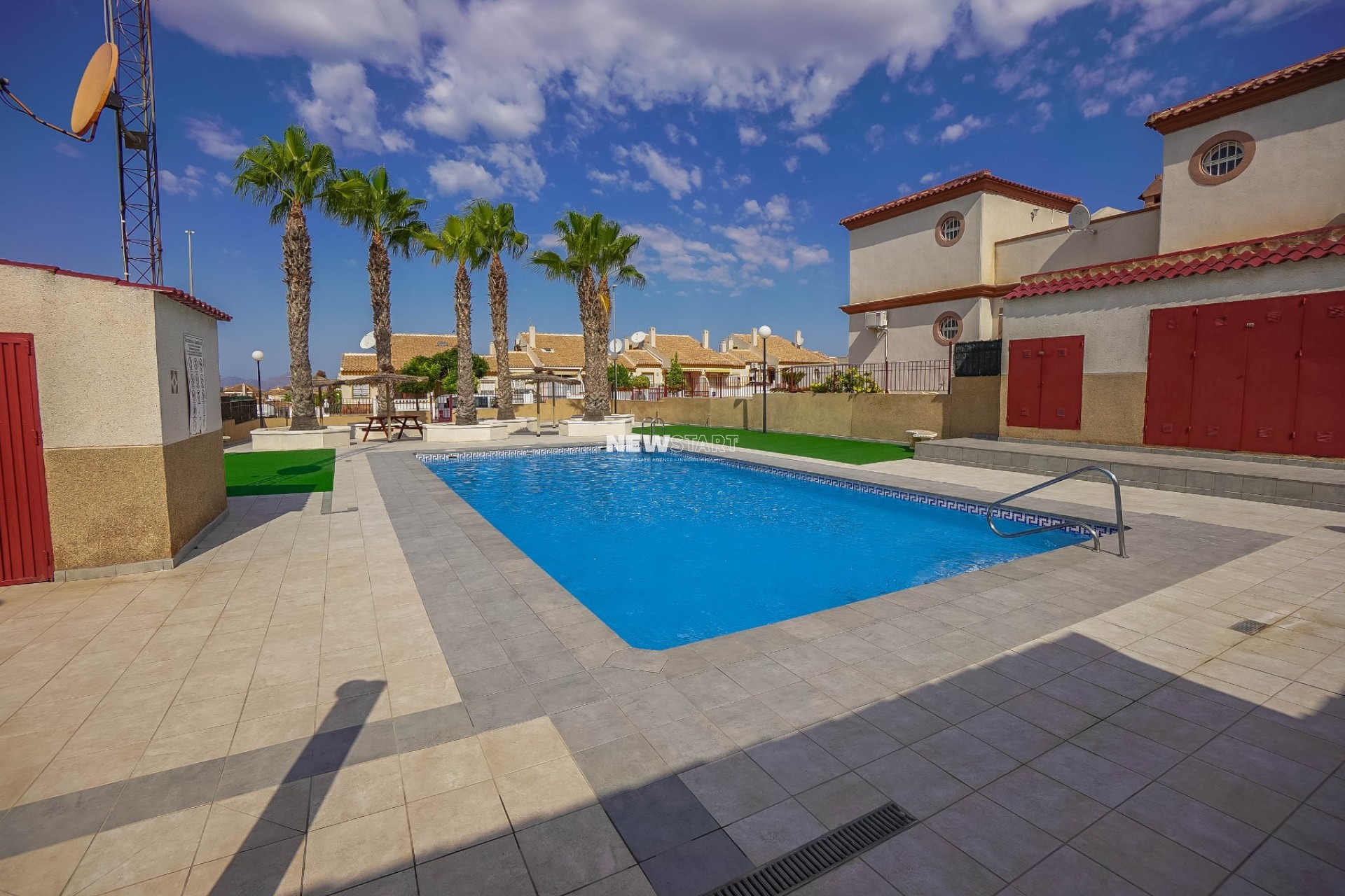 Herverkoop - Quadwoning - La Marina - Urb. La Marina