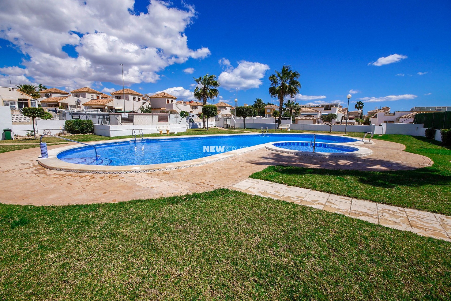 Herverkoop - Quadwoning - La Marina - Urb. La Marina