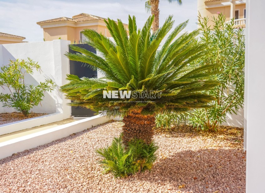 Herverkoop - Quadwoning - La Marina - Urb. La Marina