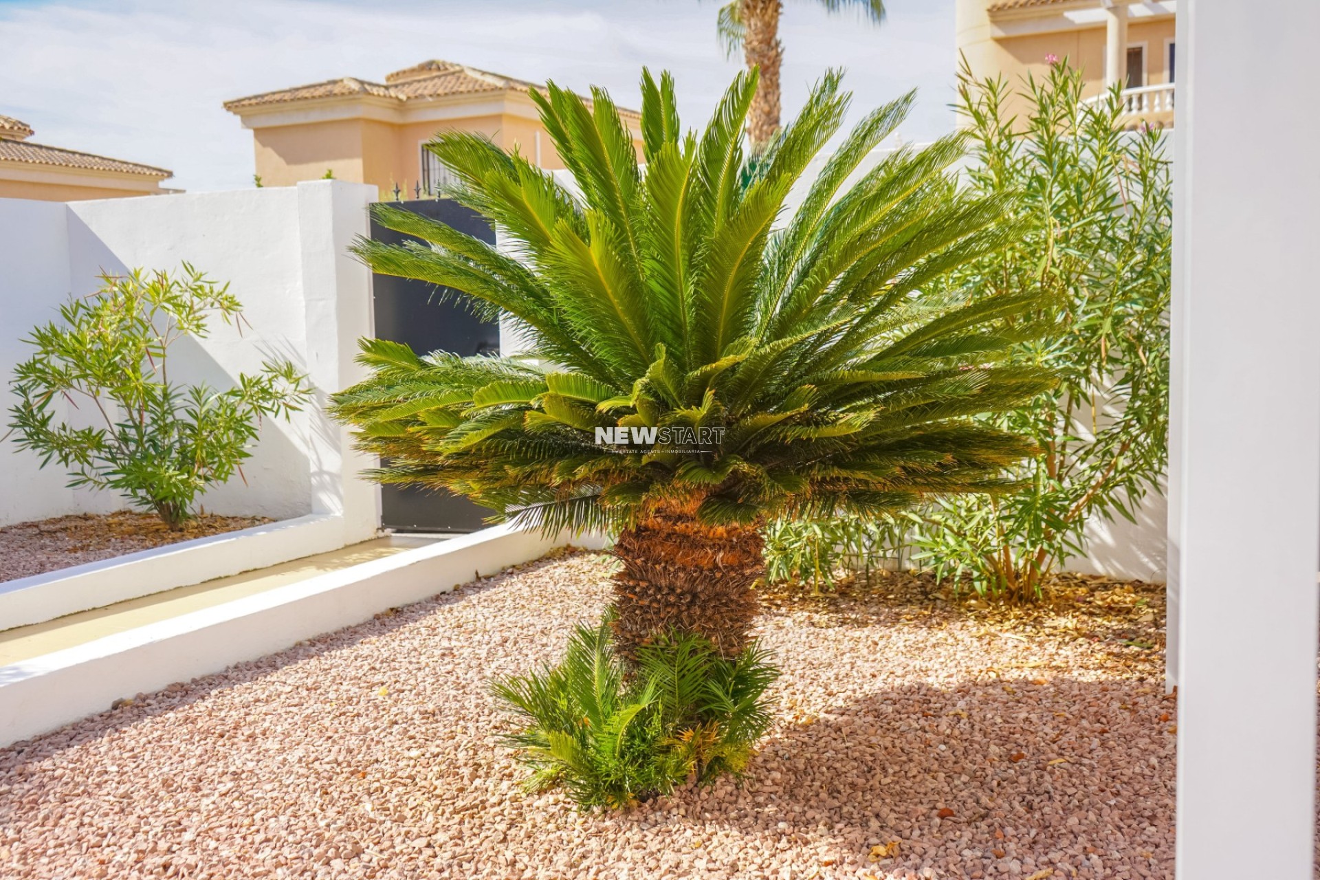 Herverkoop - Quadwoning - La Marina - Urb. La Marina