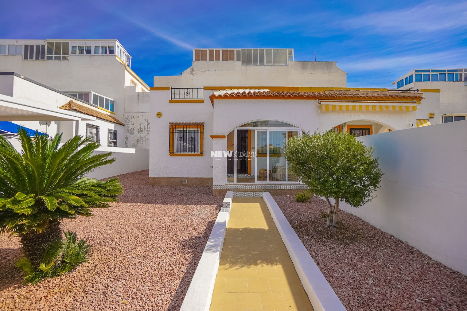 Herverkoop - Quadwoning - La Marina - Urb. La Marina