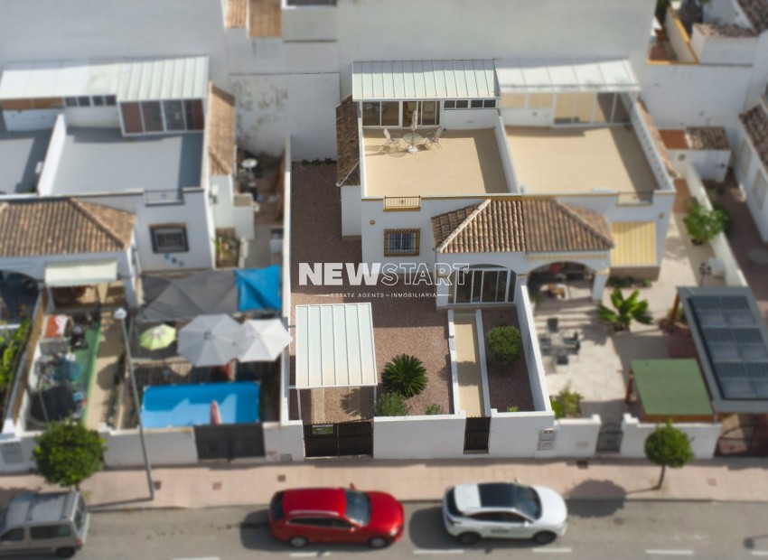 Herverkoop - Quadwoning - La Marina - Urb. La Marina