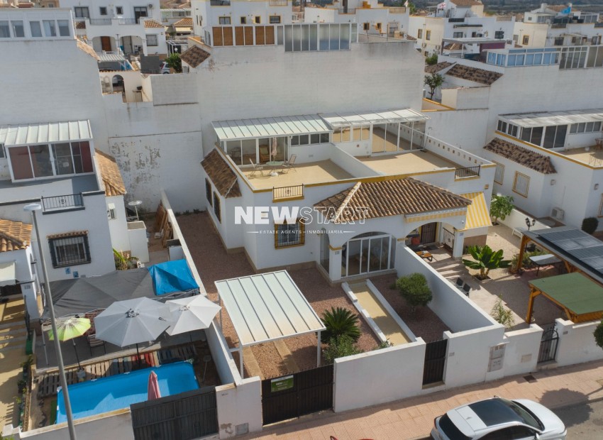 Herverkoop - Quadwoning - La Marina - Urb. La Marina