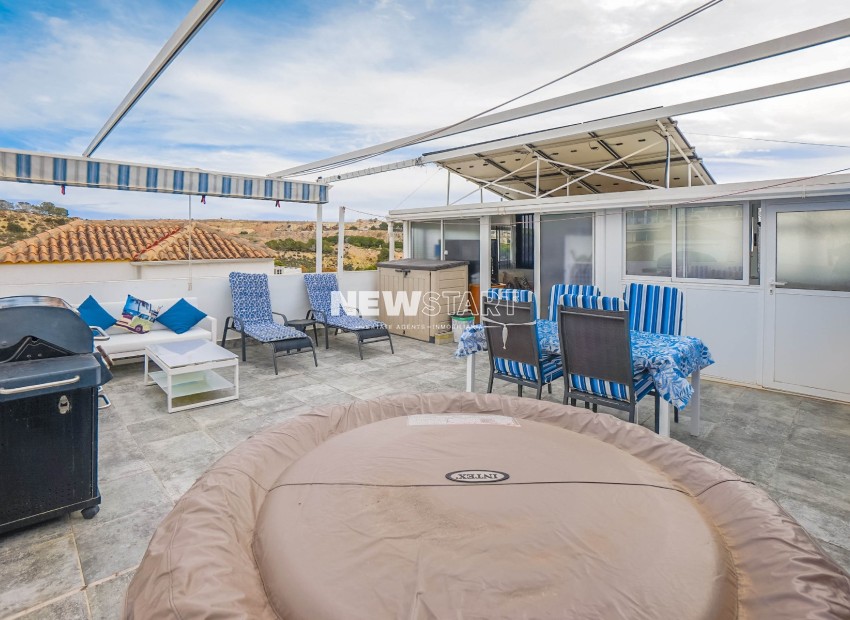 Herverkoop - Quadwoning - La Marina - Urb. La Marina