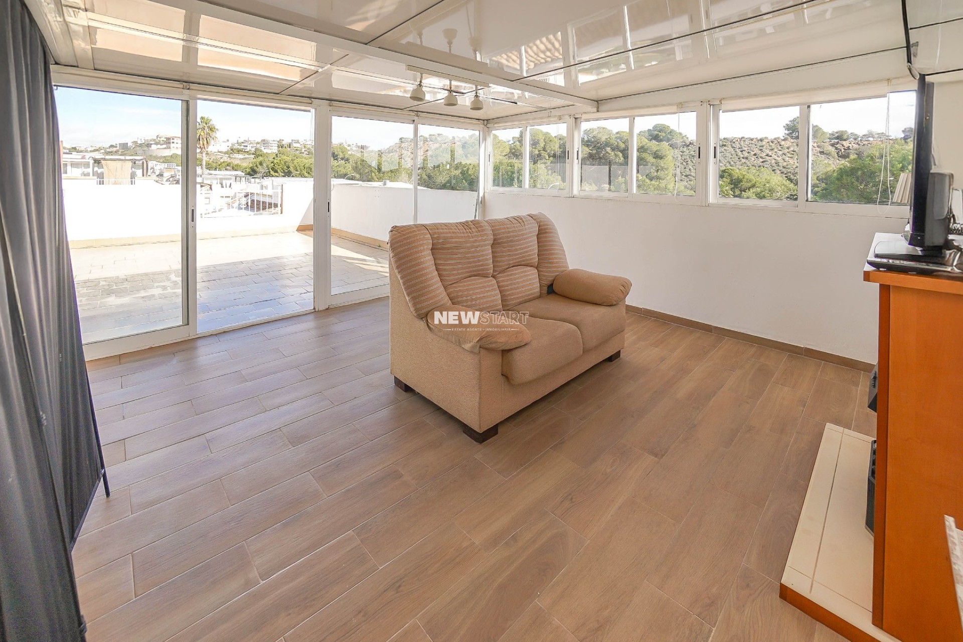 Herverkoop - Quadwoning - La Marina - Urb. La Marina