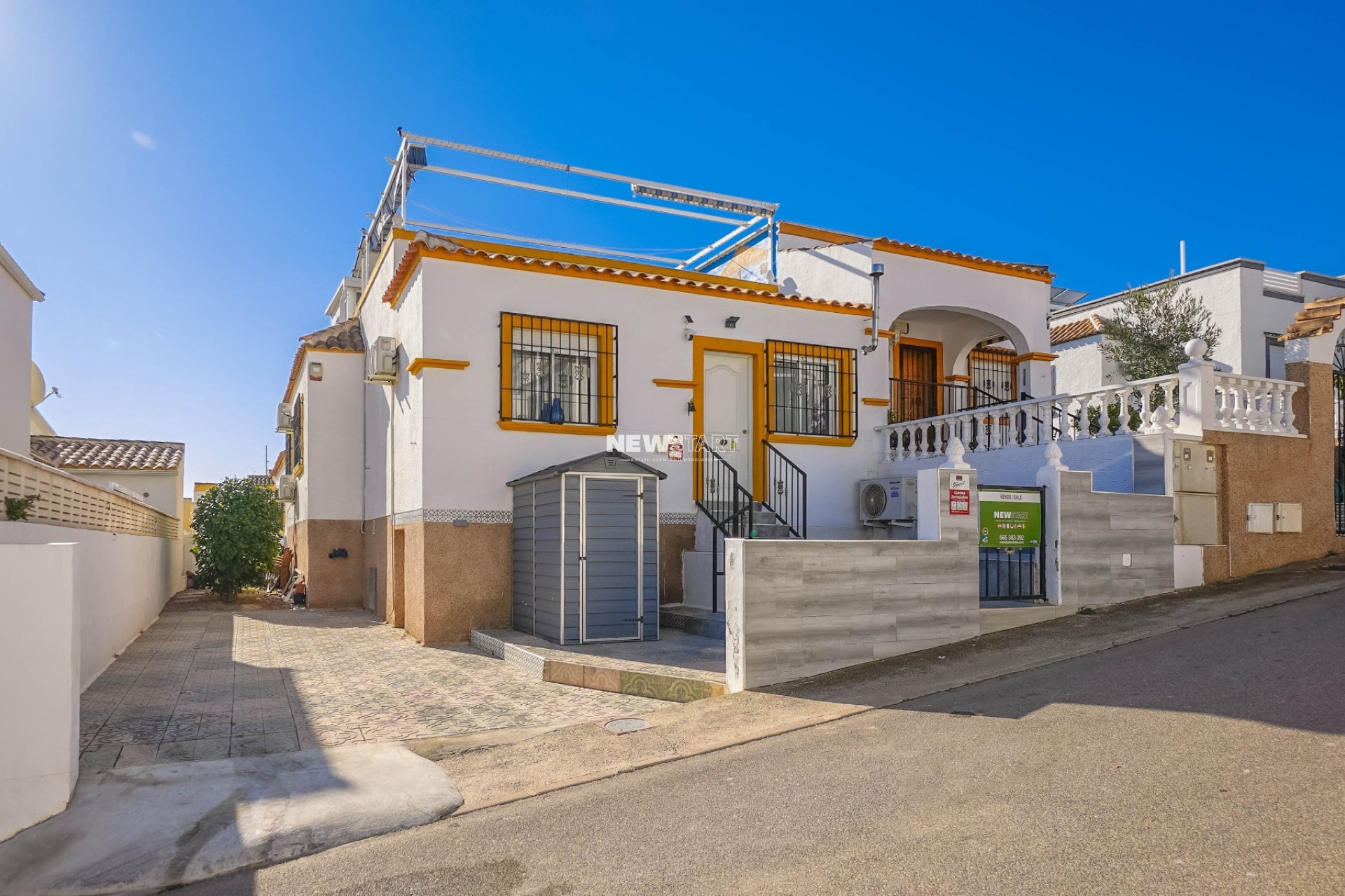 Herverkoop - Quadwoning - La Marina - Urb. La Marina