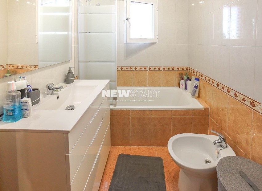 Herverkoop - Quadwoning - La Marina - Urb. La Marina