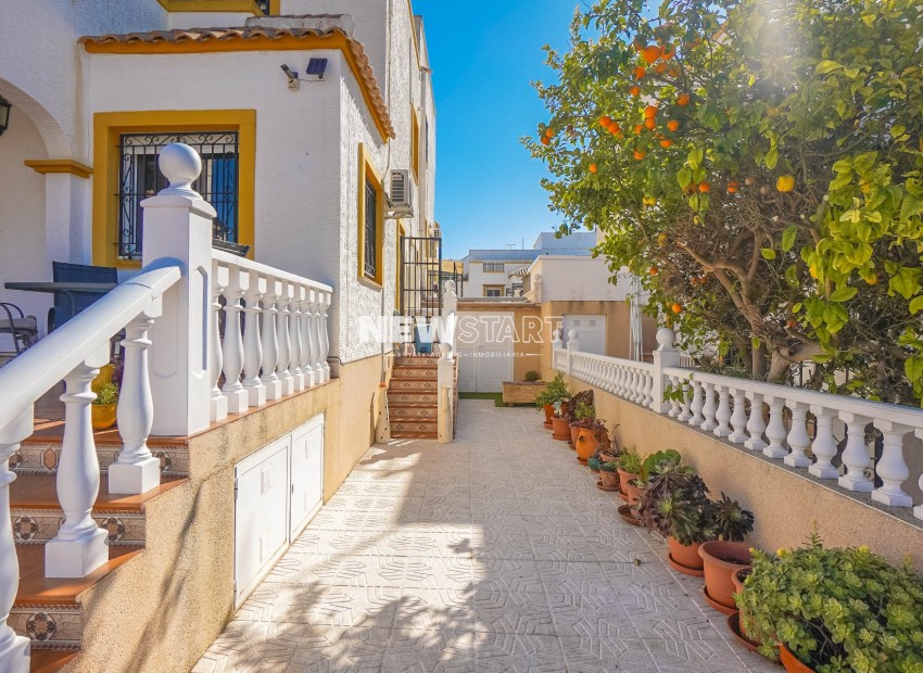 Herverkoop - Quadwoning - La Marina - Urb. La Marina