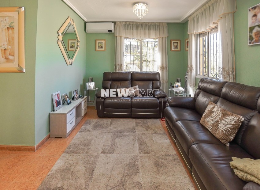 Herverkoop - Quadwoning - La Marina - Urb. La Marina