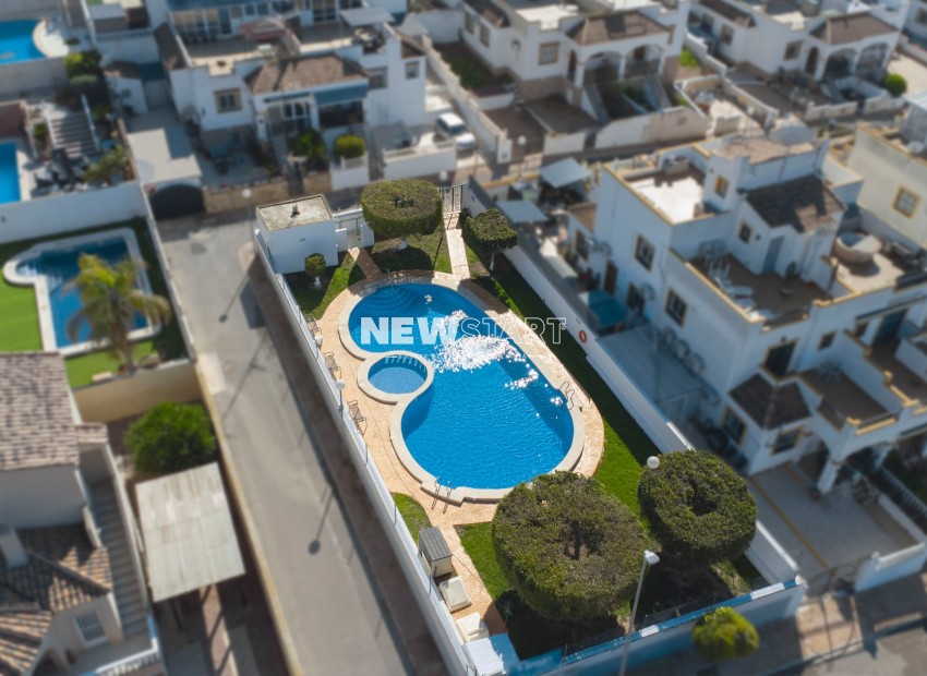 Herverkoop - Quadwoning - La Marina - Urb. La Marina