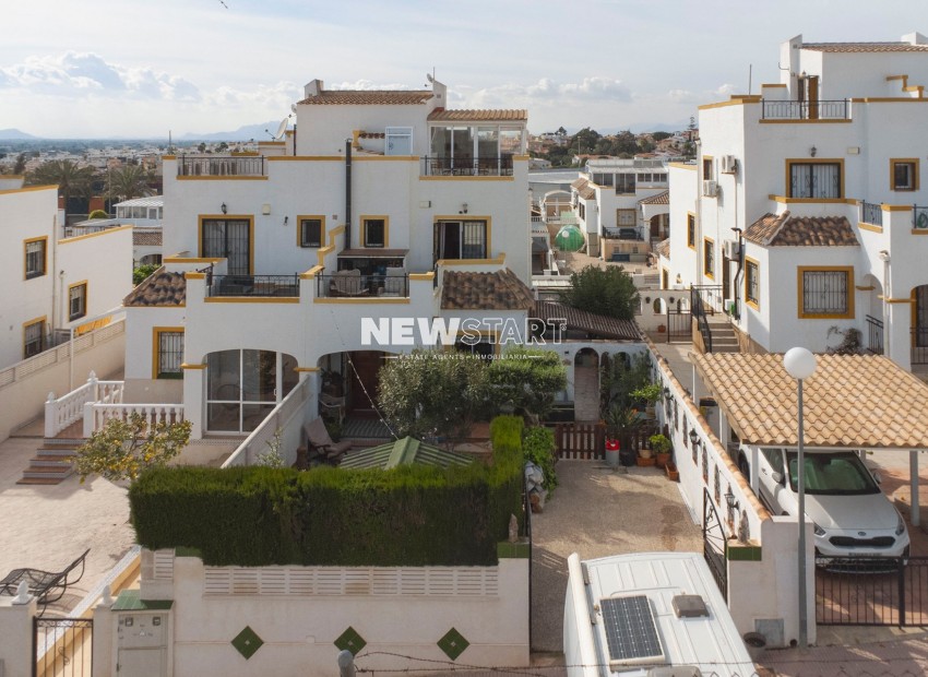 Herverkoop - Quadwoning - La Marina - Urb. La Marina