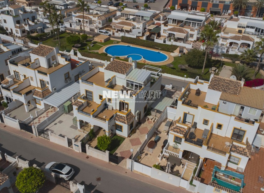 Herverkoop - Quadwoning - La Marina - Urb. La Marina