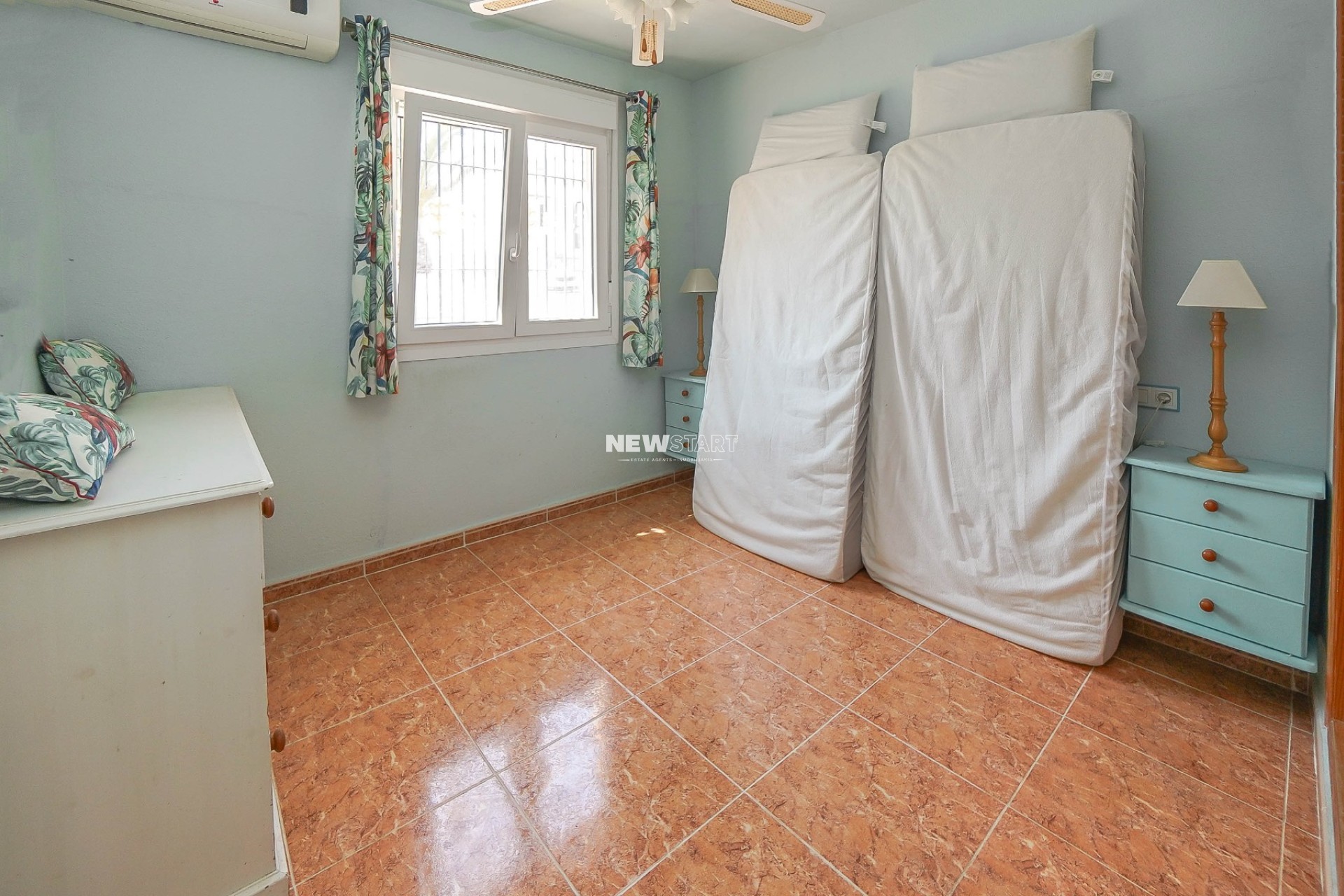 Herverkoop - Quadwoning - La Marina - Urb. La Marina