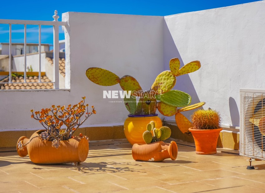 Herverkoop - Quadwoning - La Marina - Urb. La Marina
