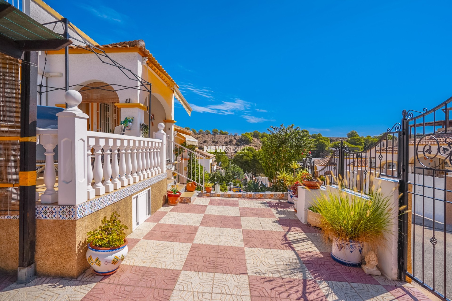 Herverkoop - Quadwoning - La Marina - Urb. La Marina