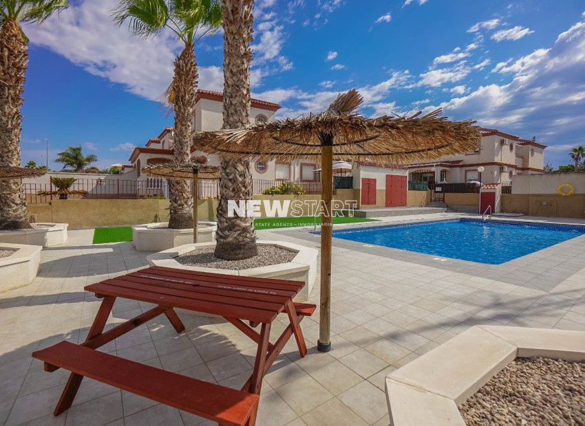 Herverkoop - Quadwoning - La Marina - Urb. La Marina
