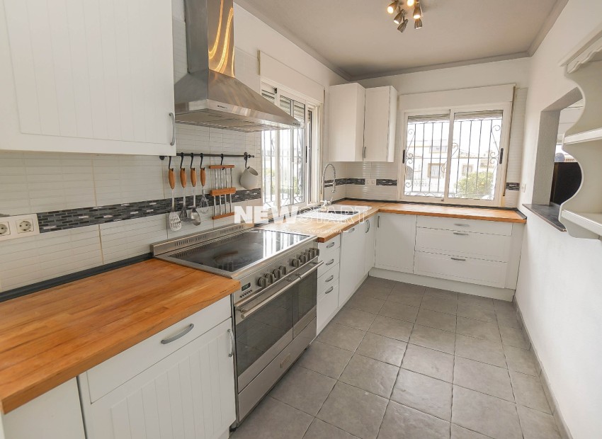 Herverkoop - Quadwoning - La Marina - Urb. La Marina