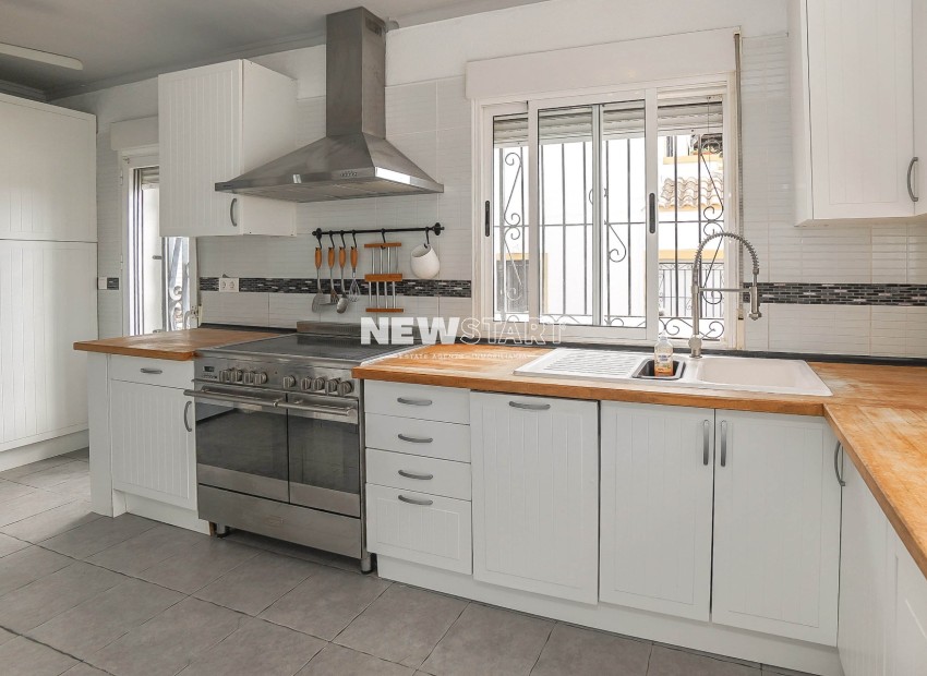 Herverkoop - Quadwoning - La Marina - Urb. La Marina