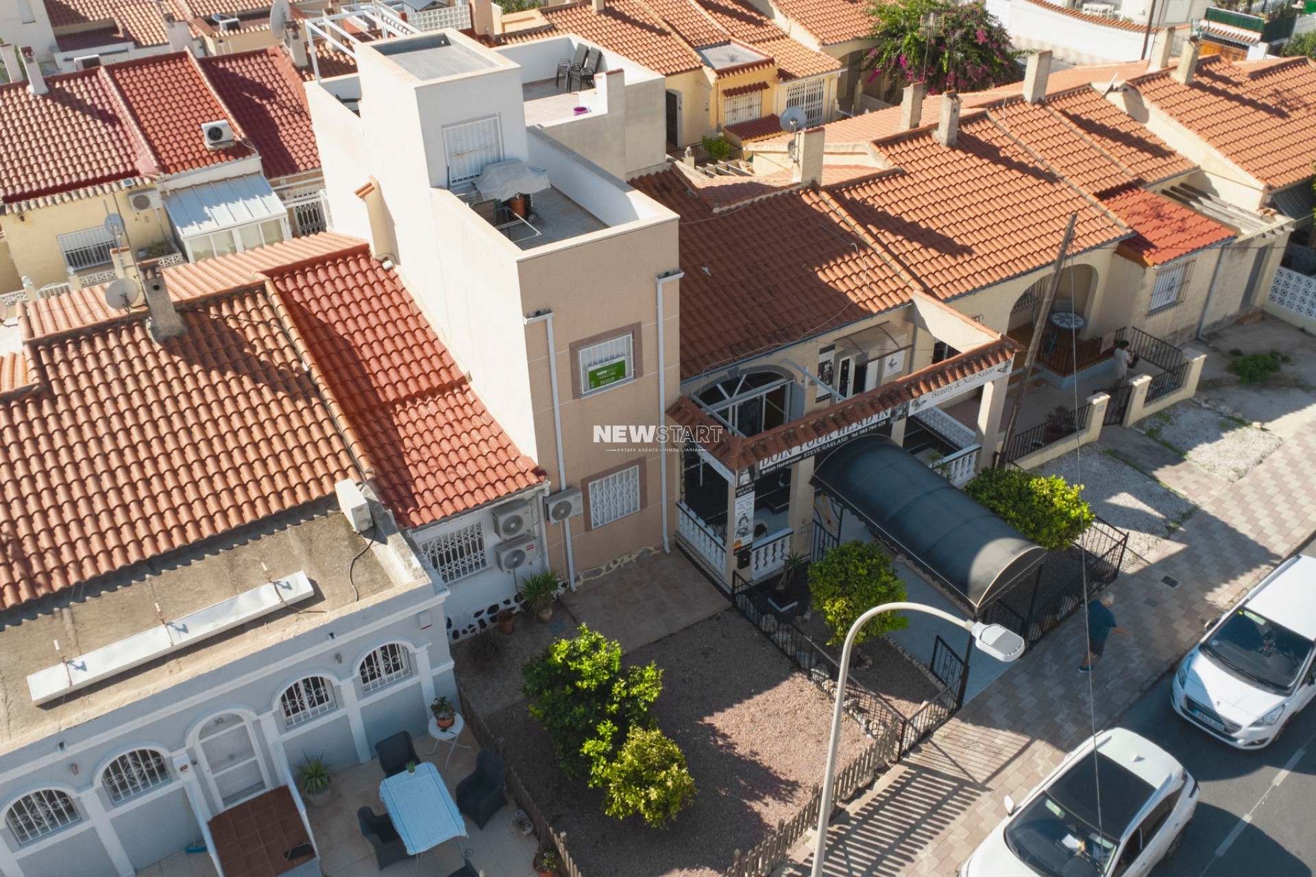 Herverkoop - Rijtjeshuis - La Marina - Urb. La Marina