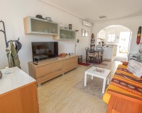 Herverkoop - Rijtjeswoning - Daya Nueva