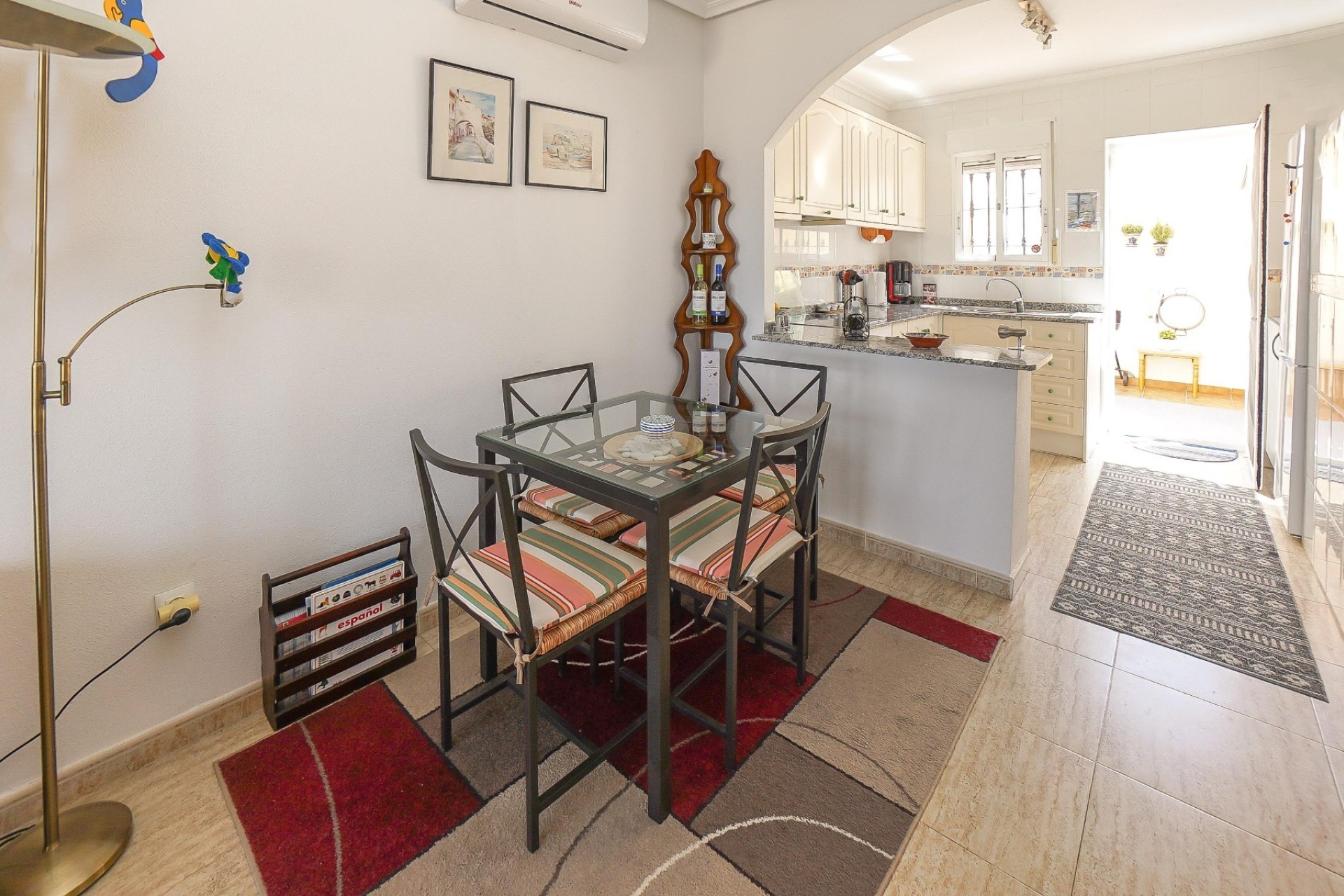 Herverkoop - Rijtjeswoning - Daya Nueva