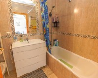 Herverkoop - Rijtjeswoning - Daya Nueva