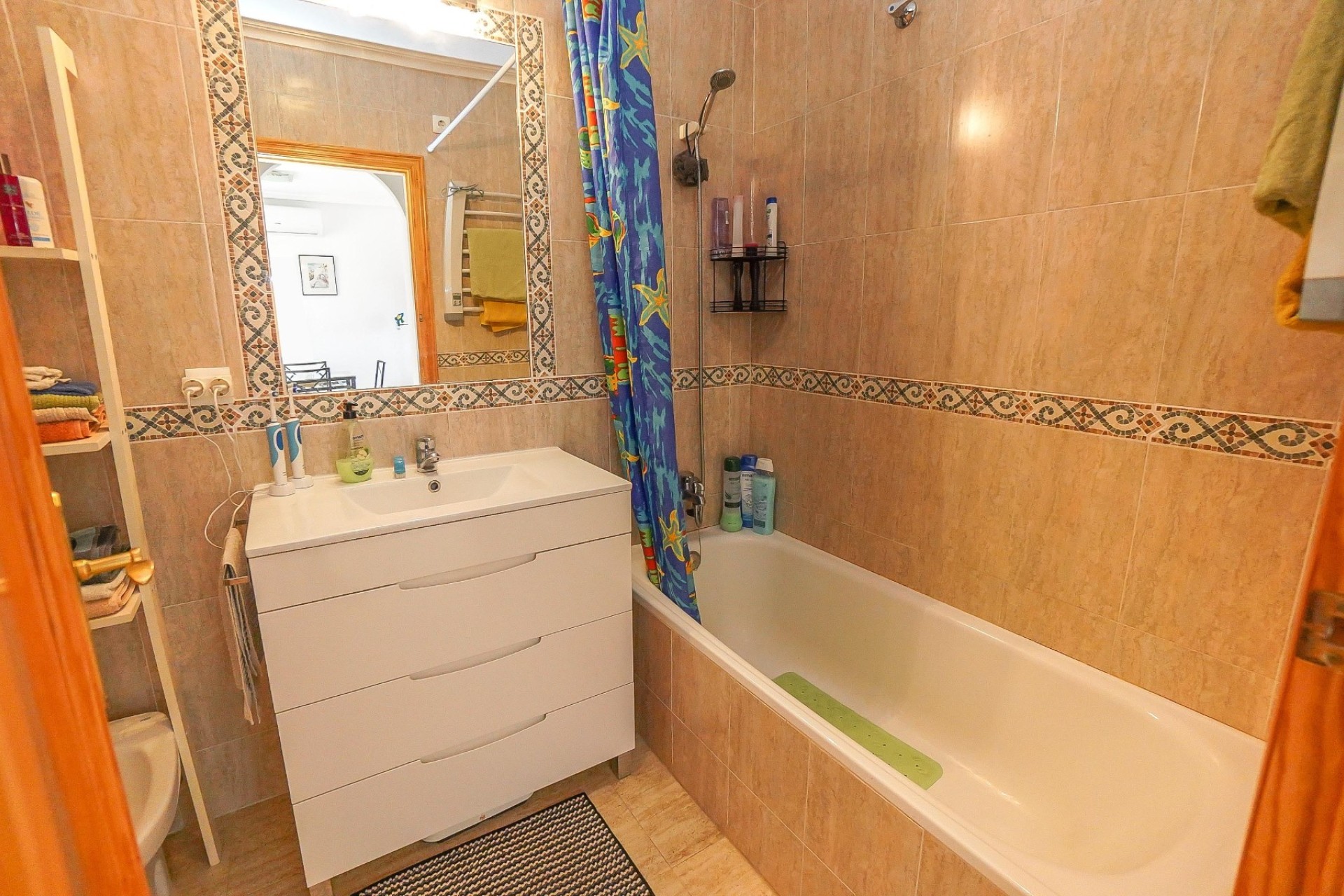 Herverkoop - Rijtjeswoning - Daya Nueva