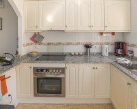 Herverkoop - Rijtjeswoning - Daya Nueva
