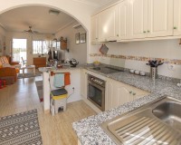Herverkoop - Rijtjeswoning - Daya Nueva