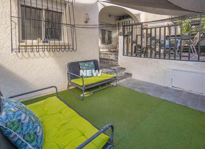 Herverkoop - Rijtjeswoning - La Marina - Urb. La Marina