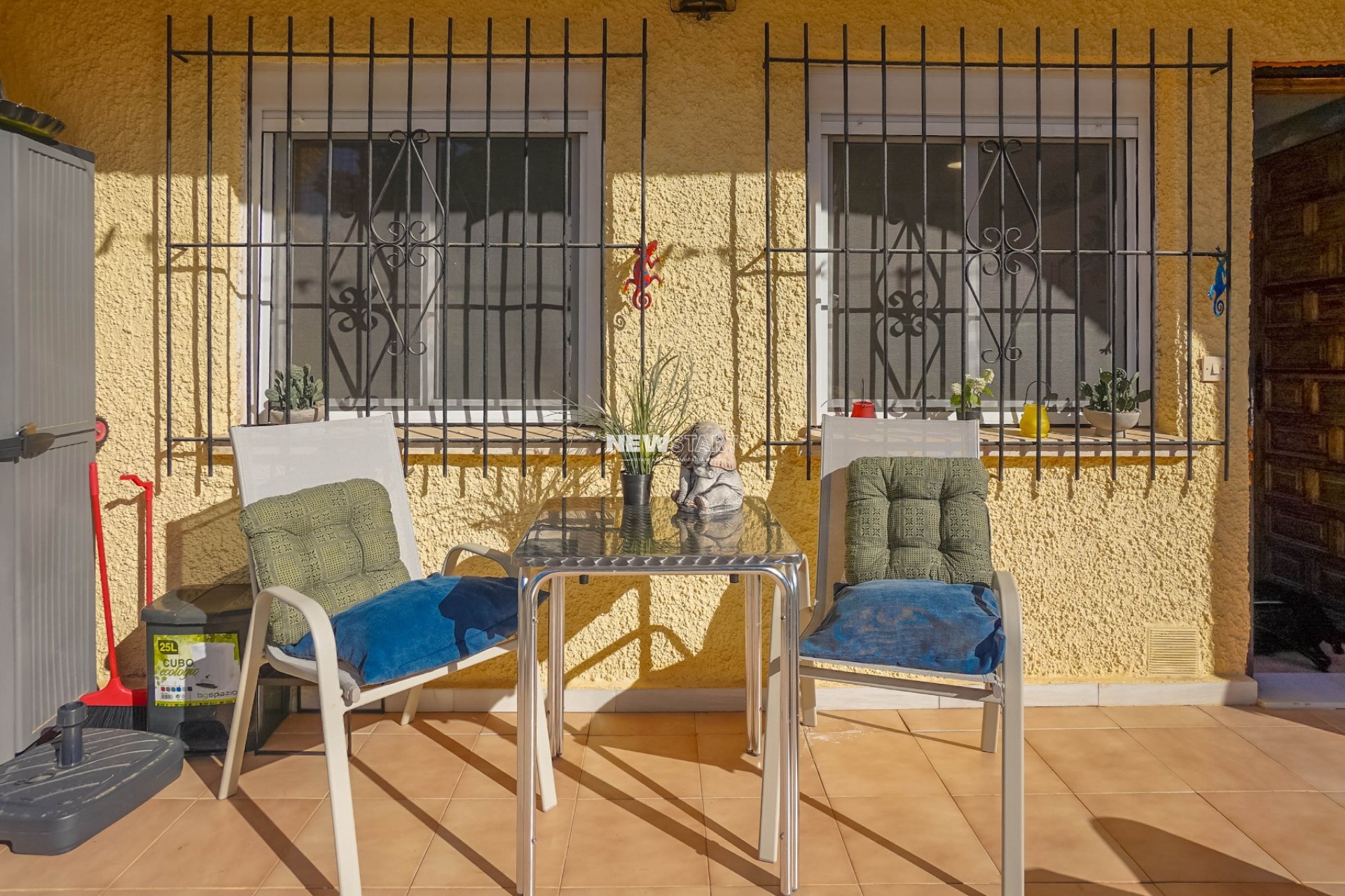 Herverkoop - Rijtjeswoning - La Marina - Urb. La Marina