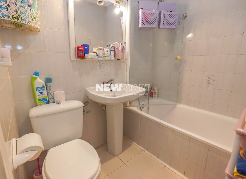 Herverkoop - Rijtjeswoning - La Marina - Urb. La Marina