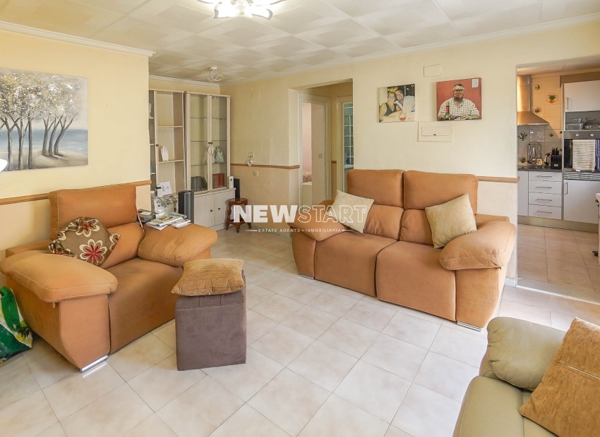 Herverkoop - Rijtjeswoning - La Marina - Urb. La Marina