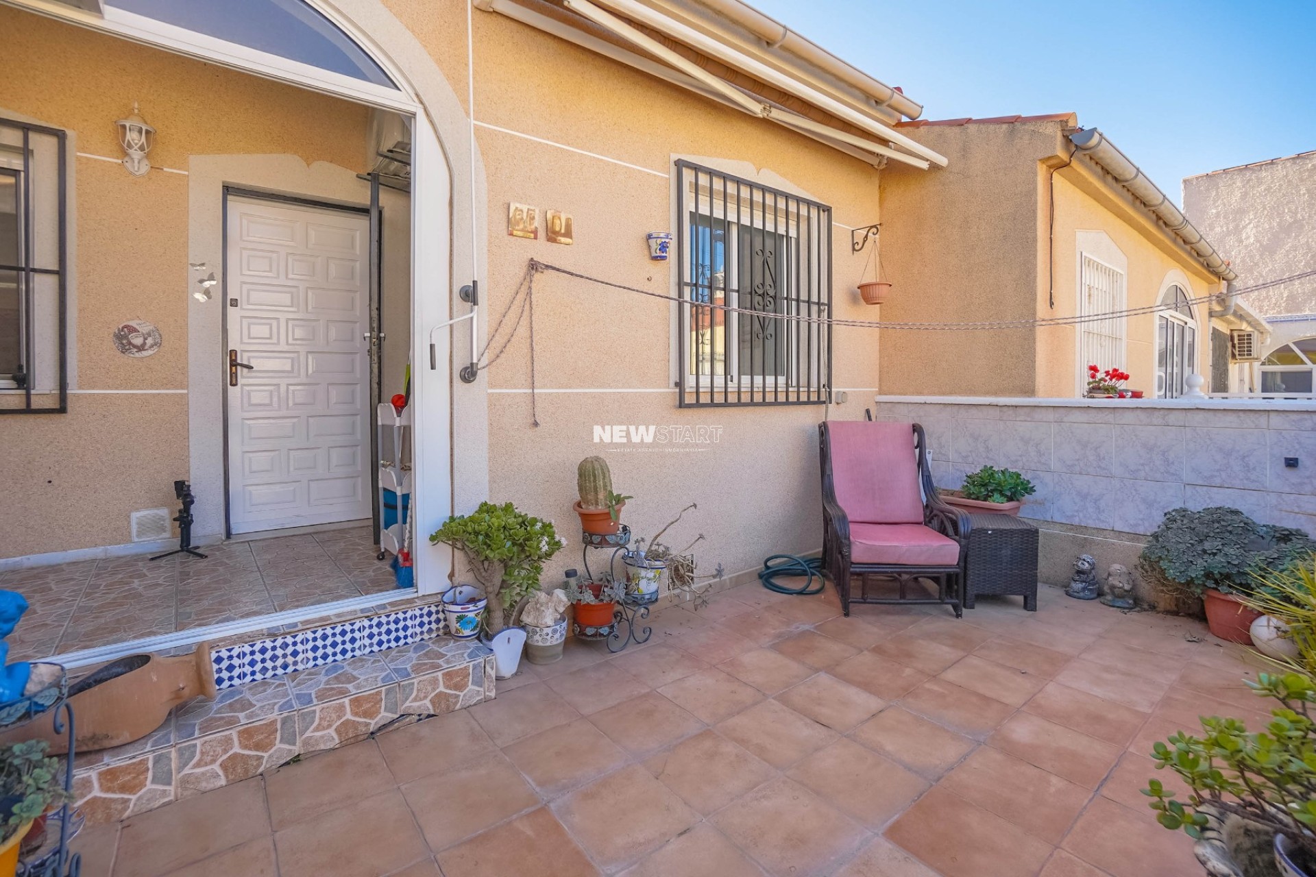 Herverkoop - Rijtjeswoning - La Marina - Urb. La Marina