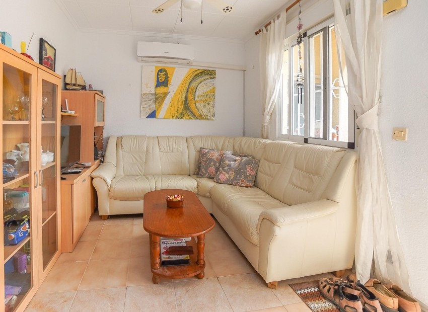 Herverkoop - Rijtjeswoning - La Marina - Urb. La Marina