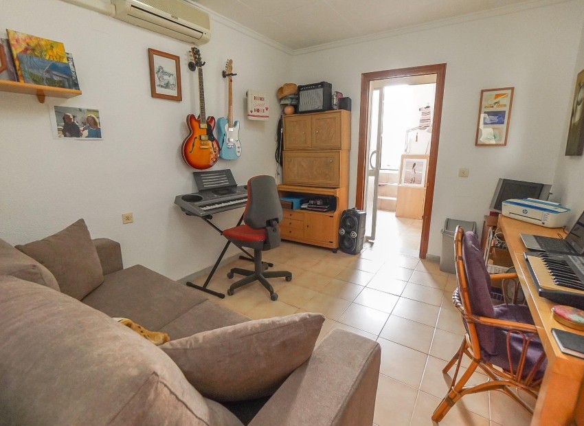Herverkoop - Rijtjeswoning - La Marina - Urb. La Marina