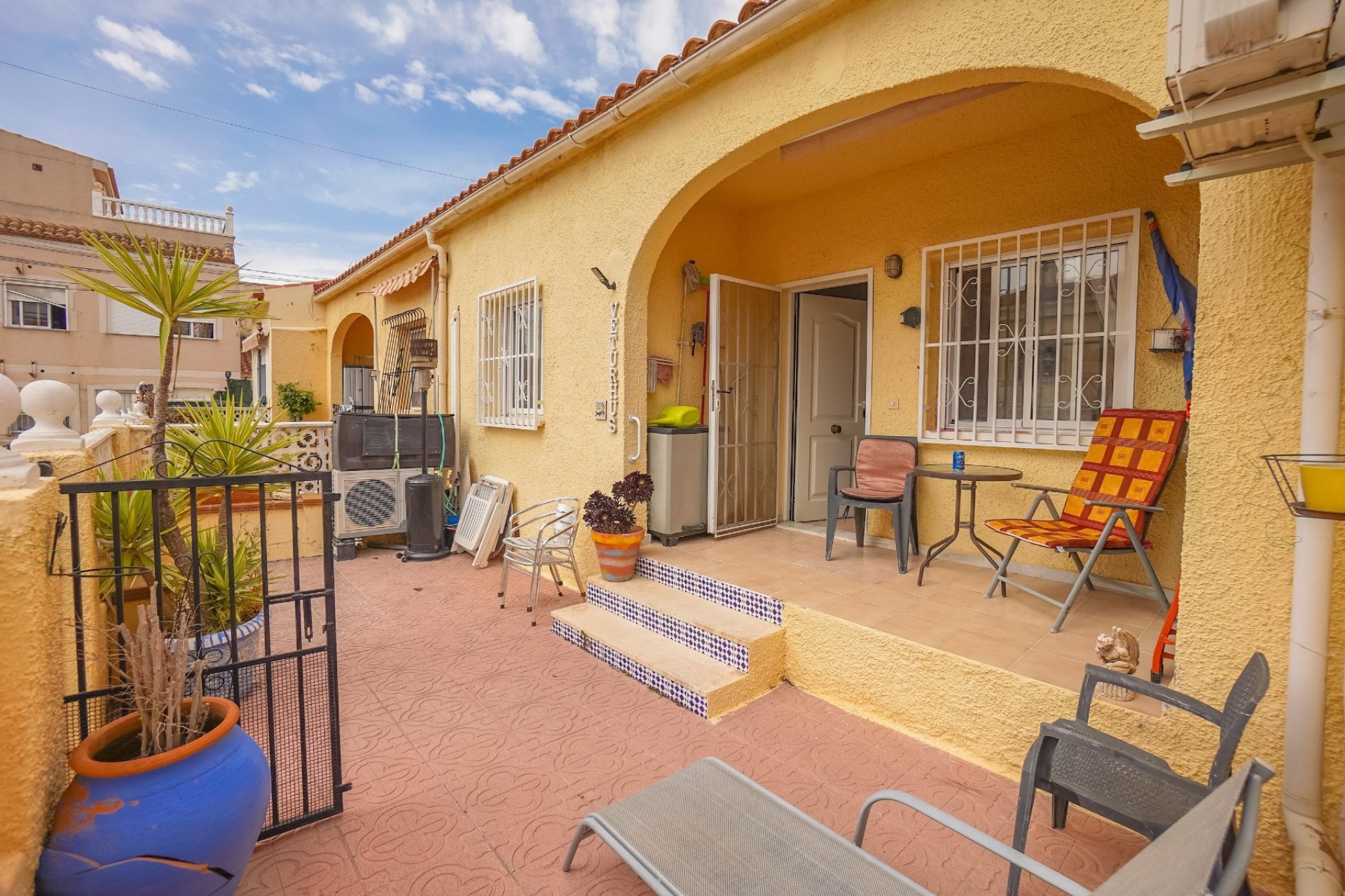 Herverkoop - Rijtjeswoning - La Marina - Urb. La Marina