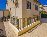 Herverkoop - Twee-onder-een-kapwoning - La Marina - Urb. El Oasis