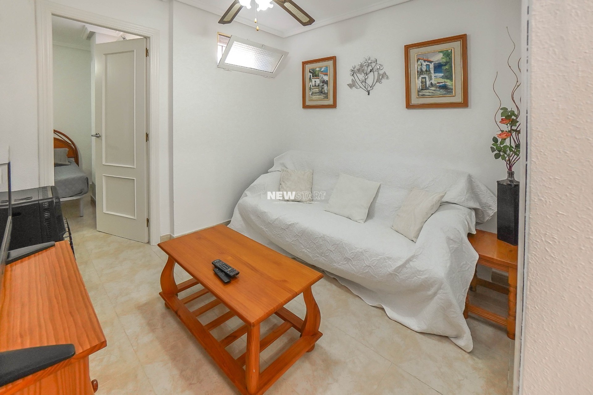 Herverkoop - Twee-onder-een-kapwoning - La Marina - Urb. El Oasis