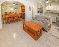 Herverkoop - Twee-onder-een-kapwoning - La Marina - Urb. El Oasis