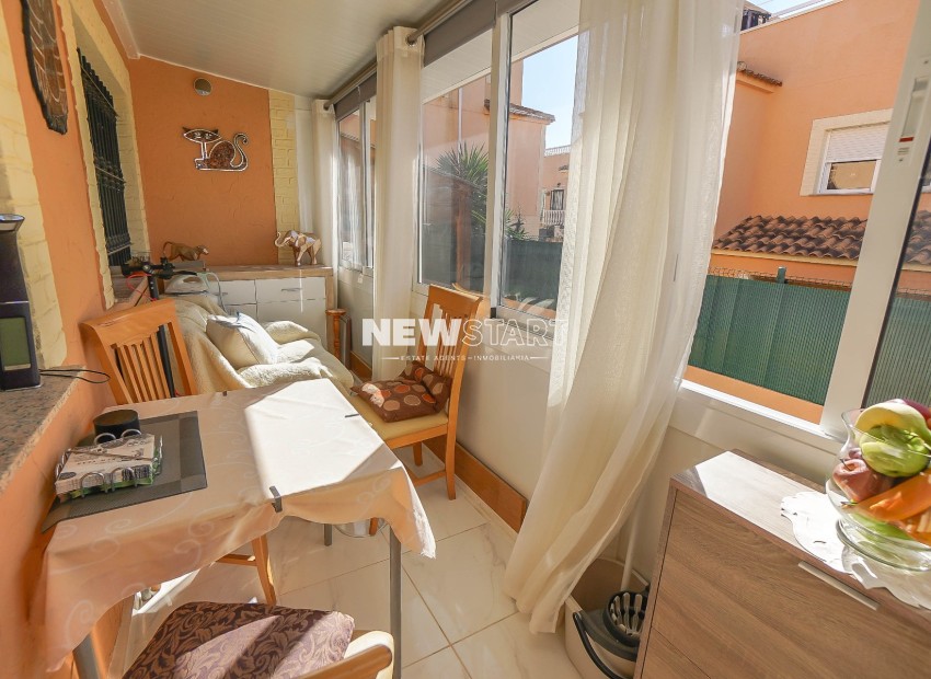 Herverkoop - Twee-onder-een-kapwoning - La Marina - Urb. La Marina