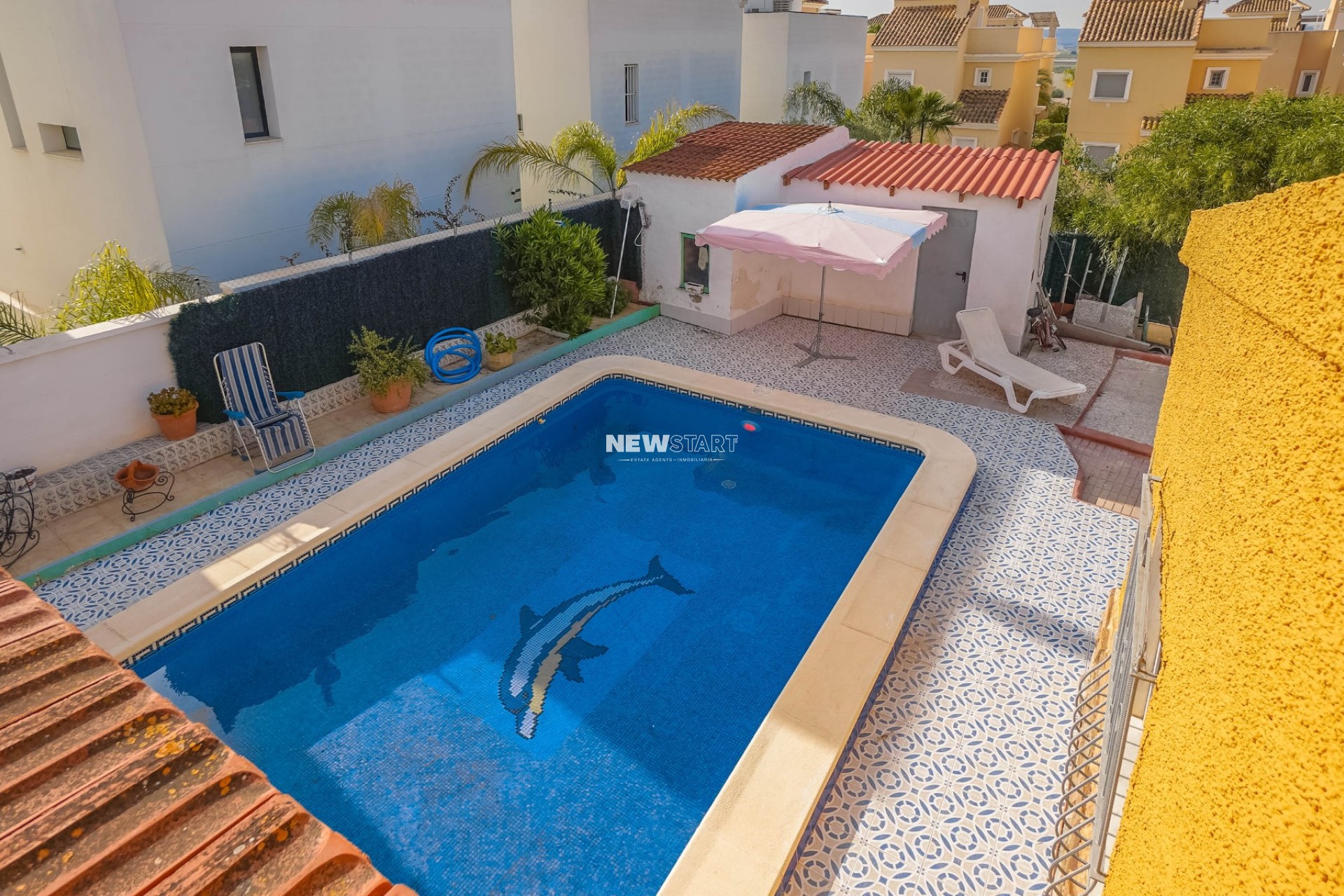 Herverkoop - Villa - La Marina - Urb. La Marina