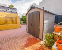 Herverkoop - Villa - La Marina - Urb. La Marina