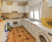 Herverkoop - Villa - La Marina - Urb. La Marina