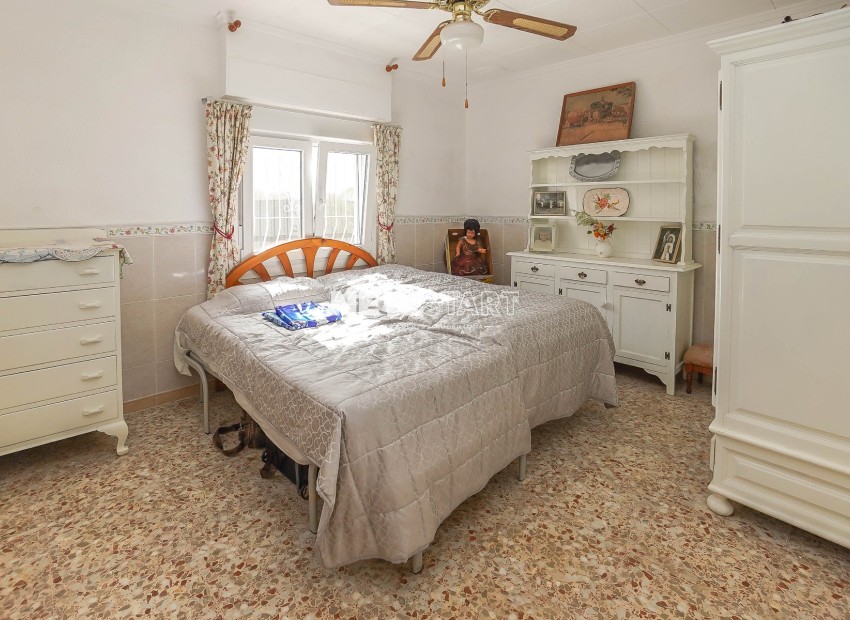 Herverkoop - Villa - La Marina - Urb. La Marina